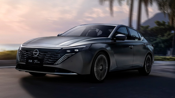 Новый седан Nissan Teana: официальные фотографии Новый седан Nissan Teana: официальные фотографии