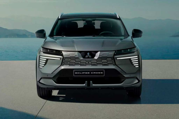 Электрический Mitsubishi Eclipse Cross EV оказался перелицованной копией Renault Scenic