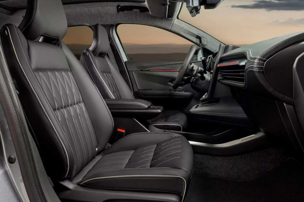 Электрический Mitsubishi Eclipse Cross EV оказался перелицованной копией Renault Scenic