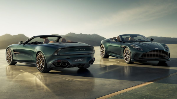 Aston Martin отметил 60-летие версии Volante