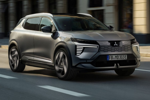 Паркетник Mitsubishi Eclipse Cross: новое поколение для Европы