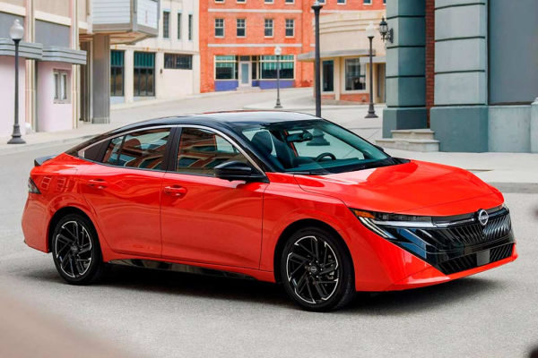 Представлен Nissan Sentra девятого поколения: новая внешность, но старая техника