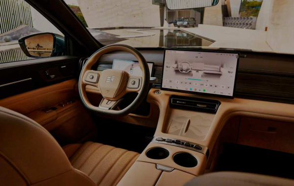 Jetour X70L: представлен бензиновый вариант модели в новом кузове Jetour X70L: представлен бензиновый вариант модели в новом кузове