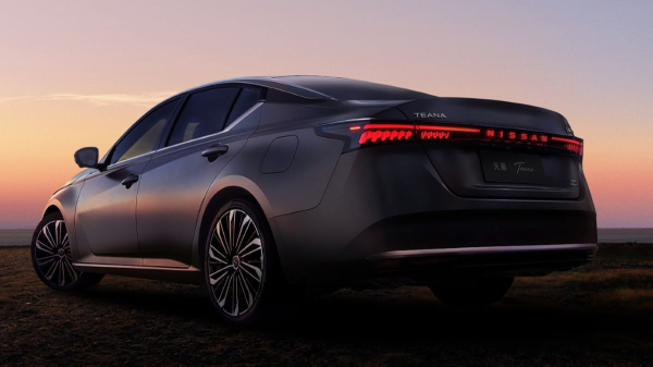 Новый седан Nissan Teana: официальные фотографии Новый седан Nissan Teana: официальные фотографии