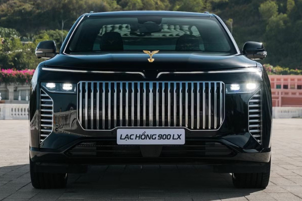 Компания VinFast показала бронированный кроссовер Lac Hong 900 LX Компания VinFast показала бронированный кроссовер Lac Hong 900 LX