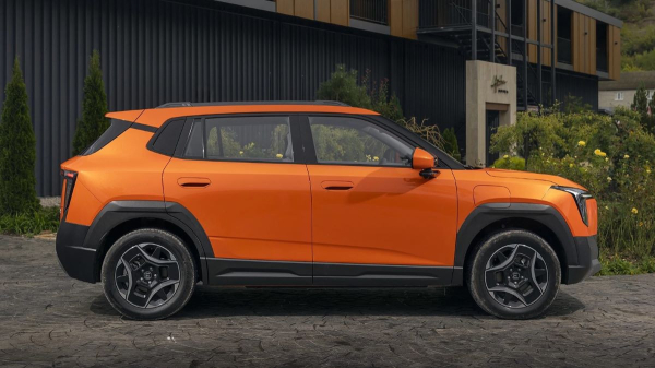 Анонсирован кроссовер Evolute i-Joy второго поколения