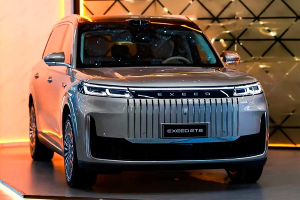 В 2026 году в России появится крупный гибридный кроссовер Exeed ET8 В 2026 году в России появится крупный гибридный кроссовер Exeed ET8