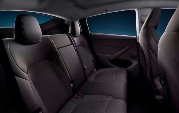 Кроссовер Tesla Model Y получил упрощенную версию Standard Кроссовер Tesla Model Y получил упрощенную версию Standard