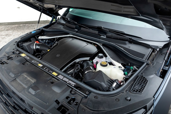 Manhart SV 800: больше мощности для упакованного в карбон Range Rover Sport SV Manhart SV 800: больше мощности для упакованного в карбон Range Rover Sport SV