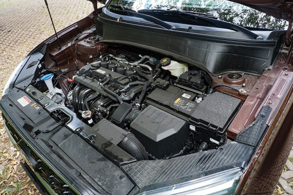 Solaris HC: разбираемся в моторах, коробках передач и типах привода