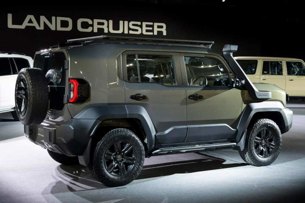 Представлен «возрожденный» рамный внедорожник Toyota Land Cruiser FJ