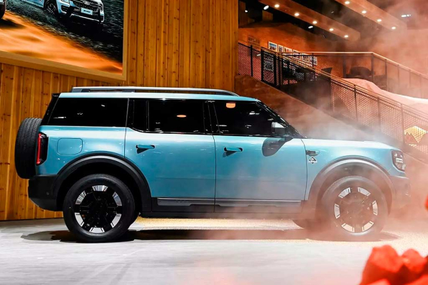 Кроссовер Ford Bronco EV дебютирует в Китае в виде гибрида и электрокара Кроссовер Ford Bronco EV дебютирует в Китае в виде гибрида и электрокара