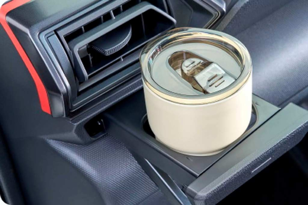 Представлен модернизированный кроссовер Daihatsu Rocky: обновка не для всех