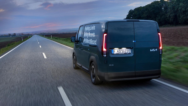 Электрофургон Kia PV5 установил мировой рекорд дальнобойности   Электрофургон Kia PV5 установил мировой рекорд дальнобойности