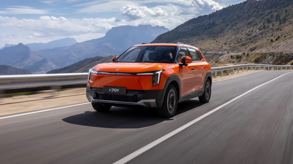 Анонсирован кроссовер Evolute i-Joy второго поколения