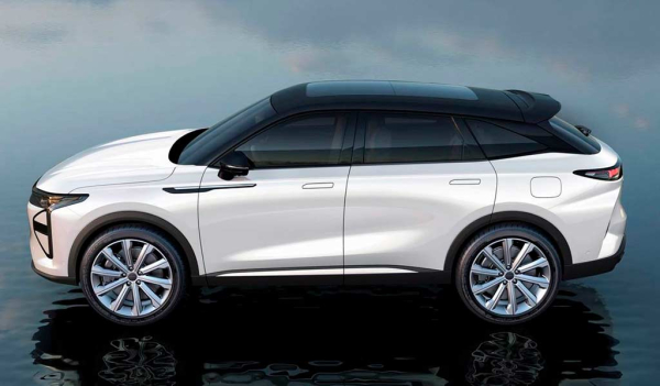 Обновленный кроссовер Exeed RX получил сразу три гибридные версии