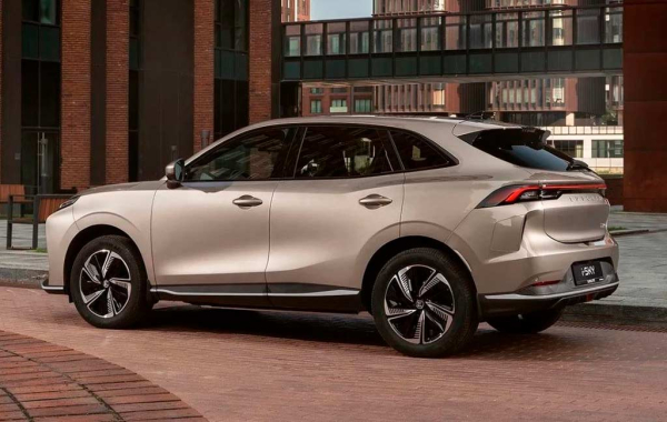 Evolute i-Sky City Edition: «городская» версия электрокара с уменьшенным аккумулятором Evolute i-Sky City Edition: «городская» версия электрокара с уменьшенным аккумулятором