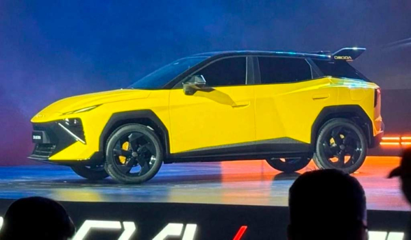 Компактный кроссовер Omoda 4 получил «драйверскую» версию Ultra Компактный кроссовер Omoda 4 получил «драйверскую» версию Ultra