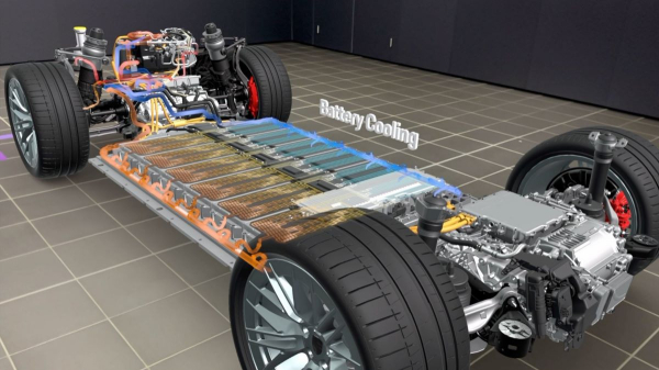 Porsche Cayenne Electric: новые фото и подробности о батарее Porsche Cayenne Electric: новые фото и подробности о батарее