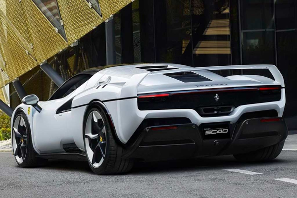 Итальянцы возродили культовый суперкар F40 в виде эксклюзивного Ferrari SC40