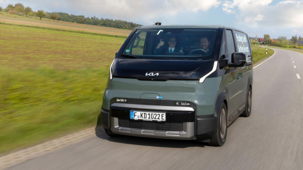 Электрофургон Kia PV5 установил мировой рекорд дальнобойности   Электрофургон Kia PV5 установил мировой рекорд дальнобойности