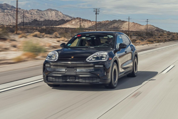Porsche Cayenne Electric: новые фото и подробности о батарее Porsche Cayenne Electric: новые фото и подробности о батарее