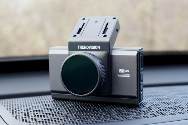 Видеорегистраторы с 4G онлайн-мониторингом: что это за технология, как работает и кому нужна Видеорегистраторы с 4G онлайн-мониторингом: что это за технология, как работает и кому нужна