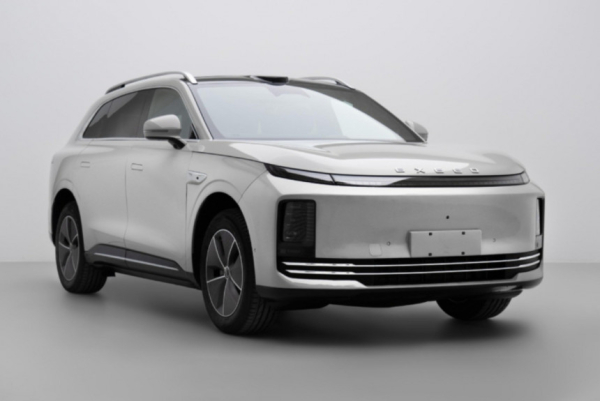 Показан Exeed Sterra ET7: обновленный и переименованный Exlantix ET Показан Exeed Sterra ET7: обновленный и переименованный Exlantix ET