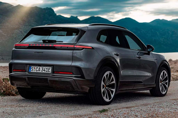 Состоялась премьера Porsche Cayenne Electric: «зеленый» вариант популярного кроссовера