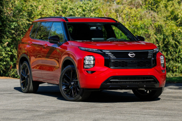 Представлен гибридный Nissan Rogue с возможностью подзарядки