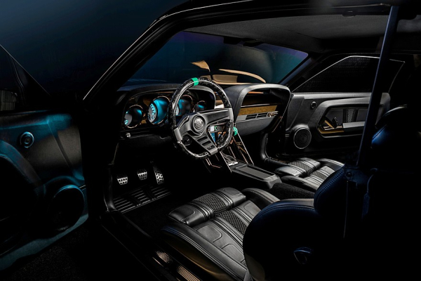 Тачка криминального босса: роскошный Ford Mustang Kingpin от Ringbrothers Тачка криминального босса: роскошный Ford Mustang Kingpin от Ringbrothers