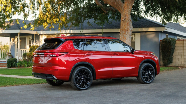 Представлен гибридный Nissan Rogue с возможностью подзарядки