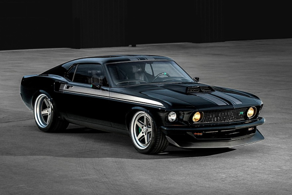 Тачка криминального босса: роскошный Ford Mustang Kingpin от Ringbrothers Тачка криминального босса: роскошный Ford Mustang Kingpin от Ringbrothers