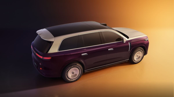 Кроссовер Voyah Taishan: фото салона и анонс для России