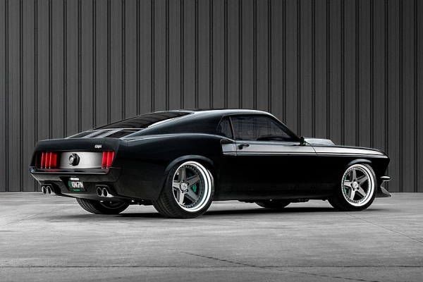 Тачка криминального босса: роскошный Ford Mustang Kingpin от Ringbrothers Тачка криминального босса: роскошный Ford Mustang Kingpin от Ringbrothers