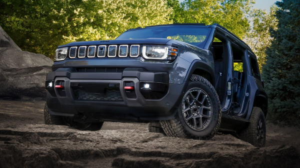 Представлен электрический внедорожник Jeep Recon Представлен электрический внедорожник Jeep Recon