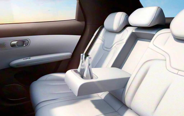 Компания Changan представила электрический кроссовер Nevo Q05 за 880 000 руб