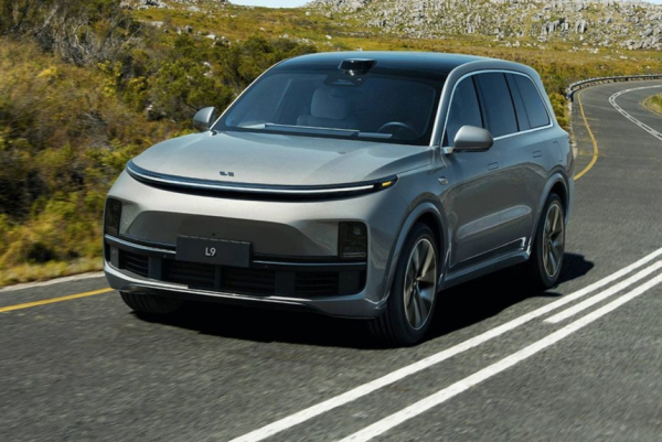 Кроссоверы Li Auto обрели ОТТС и новые российские ценники Кроссоверы Li Auto обрели ОТТС и новые российские ценники