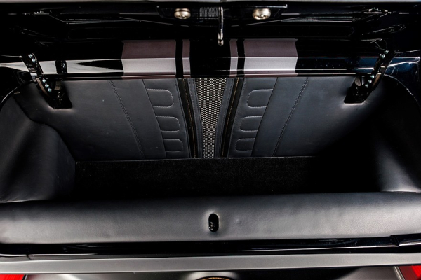 Тачка криминального босса: роскошный Ford Mustang Kingpin от Ringbrothers Тачка криминального босса: роскошный Ford Mustang Kingpin от Ringbrothers