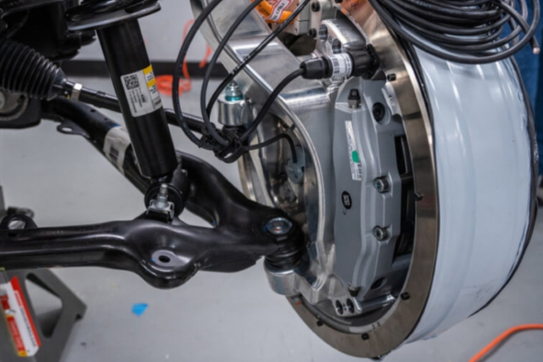 Dongfeng eπ 007 обретет серийную модификацию с мотор-колесами