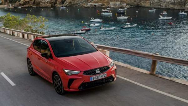 Хэтчбек Seat Ibiza и паркетник Seat Arona обновлены во второй раз Хэтчбек Seat Ibiza и паркетник Seat Arona обновлены во второй раз