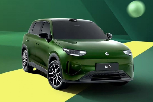 В Китае показан паркетник Leapmotor A10 и хот-хэтч Lafa 5 Ultra