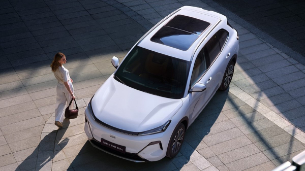 Гибрид Geely EX5 EM-i для России: комплектации и цены
