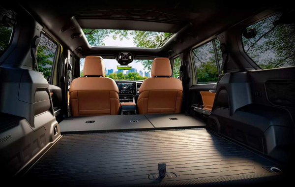 Компания Jeep официально представила электрический внедорожник Recon Компания Jeep официально представила электрический внедорожник Recon