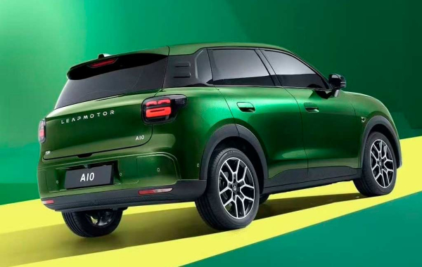Leapmotor A10: представлен 4,2-метровый электрический кроссовер за 1,1 млн руб Leapmotor A10: представлен 4,2-метровый электрический кроссовер за 1,1 млн руб