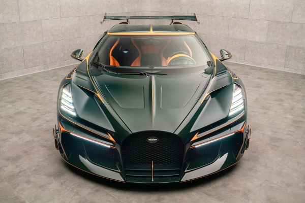 Жить и побеждать: Mansory представила два суперкара на базе Bugatti — Vincero и Vivere Жить и побеждать: Mansory представила два суперкара на базе Bugatti — Vincero и Vivere