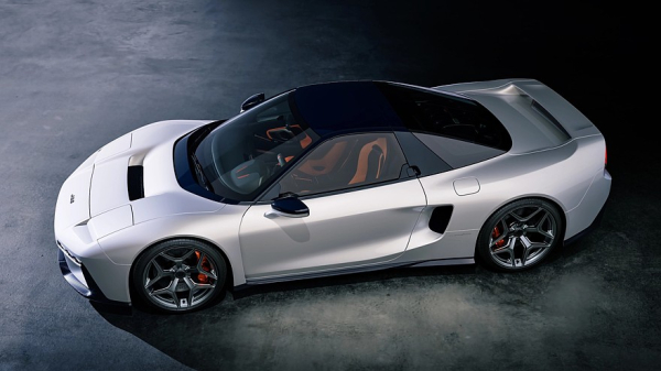 Рестомод JAS Tensei на базе Honda NSX показал салон в ожидании скорой премьеры Рестомод JAS Tensei на базе Honda NSX показал салон в ожидании скорой премьеры
