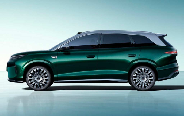 На моторшоу в китайском Чэнду рассекречен кроссовер BYD Tang в новом кузове На моторшоу в китайском Чэнду рассекречен кроссовер BYD Tang в новом кузове