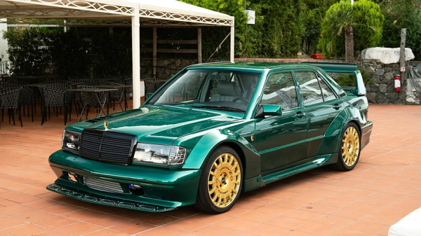 Vespera Iride Evo 5: крутой рестомод в стиле Mercedes-Benz 190 E 2.5-16 Evolution II Vespera Iride Evo 5: крутой рестомод в стиле Mercedes-Benz 190 E 2.5-16 Evolution II