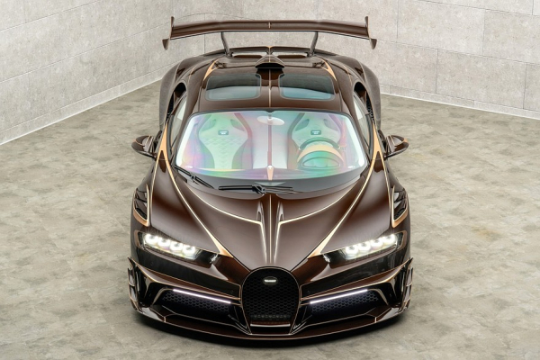 Жить и побеждать: Mansory представила два суперкара на базе Bugatti — Vincero и Vivere Жить и побеждать: Mansory представила два суперкара на базе Bugatti — Vincero и Vivere